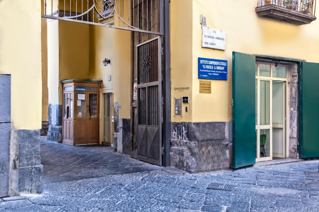 Artemisia Domus - Centro Storico Nápoles Exterior foto